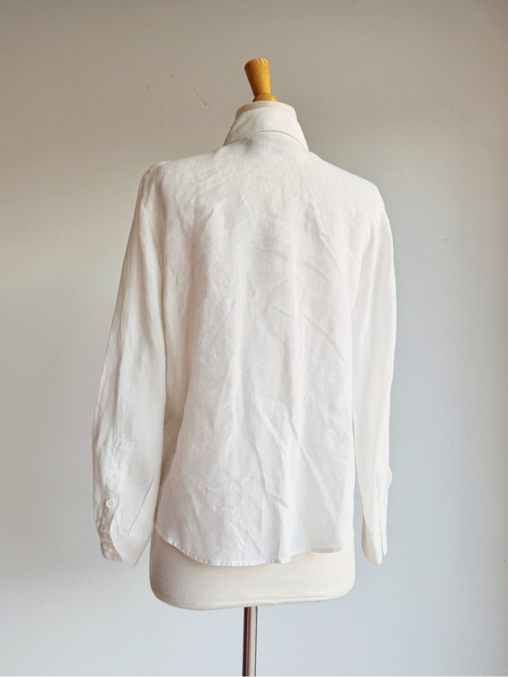 Vintage Linda Allard Ellen Tracy White Linen Button Down Shirt Size 6 - Picture 5 of 9